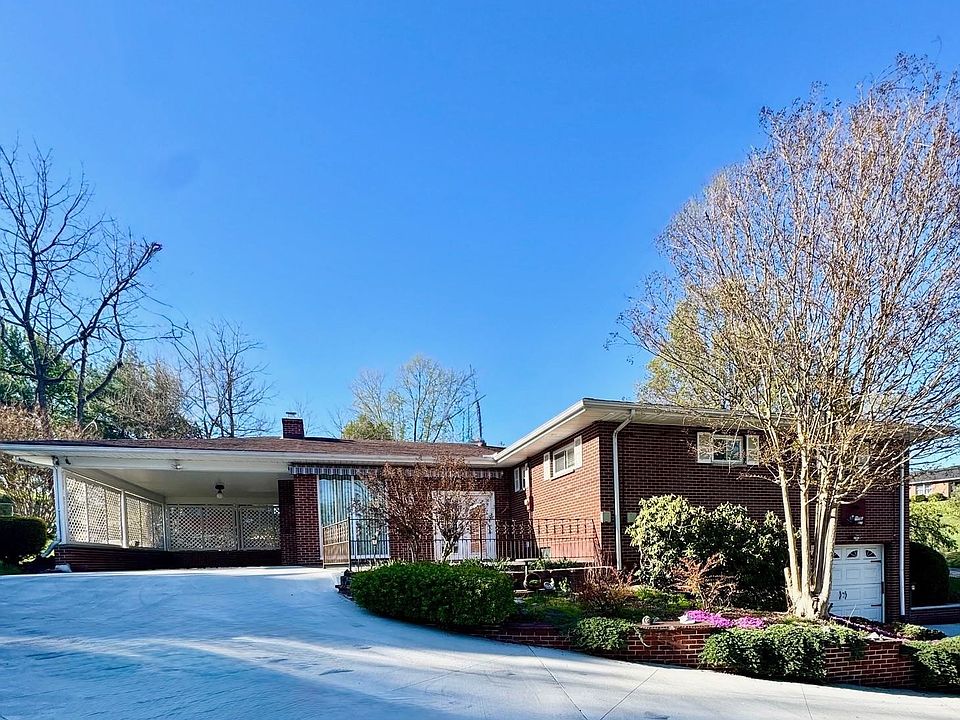 1st image of 411 Wheatley Rd