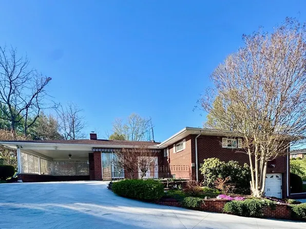 411 Wheatley Rd, Ashland, KY 41101