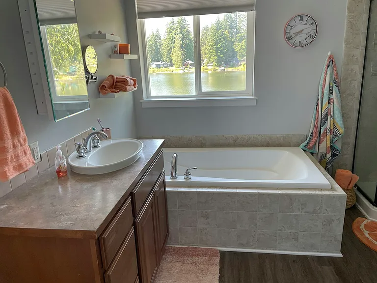 1151 E Trails End Dr — Photo 30