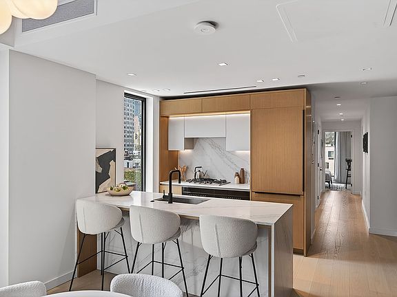 3rd image of 609 2nd Ave #602