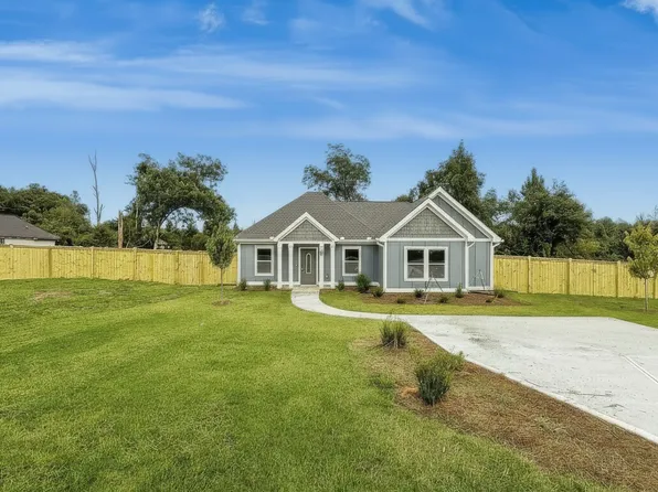 5 Green Rd, Griffin, GA 30224