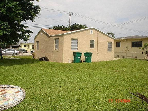 4th image of 5933 NW 21st Ave