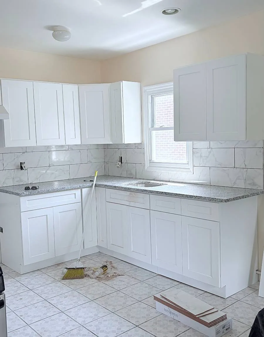 2 bed, 1.0 bath, $2,900 — Photo 2