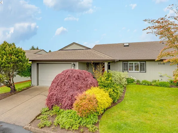 1118 NW 133rd St APT B, Vancouver, WA 98685