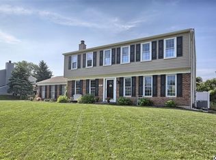 905 Hawthorn Ave, Mechanicsburg, PA 17055