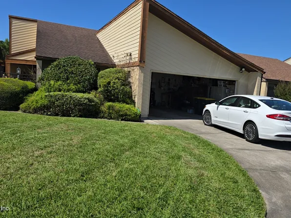 3413 SARAH SPAULDING Court, Jacksonville, FL 32223