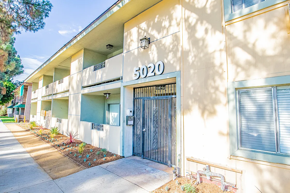 Building Photo - Tujunga Apartments
