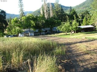 1546 Ireland Rd, Winston, OR 97496