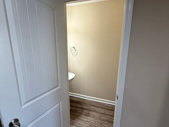 5th image of 1417 Clydesdale St