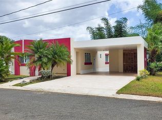 B10 Hucar St, Mayaguez, PR 00680