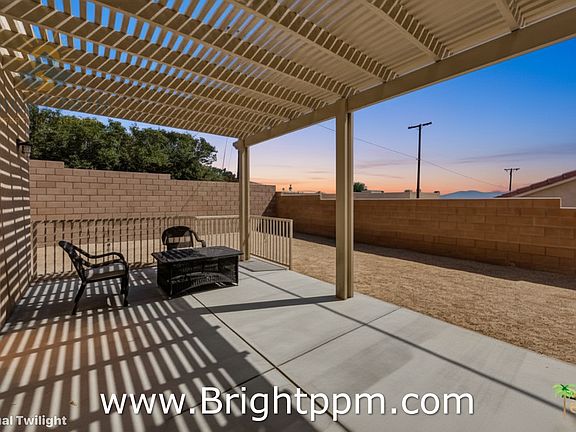 5th image of 12580 Maui Way