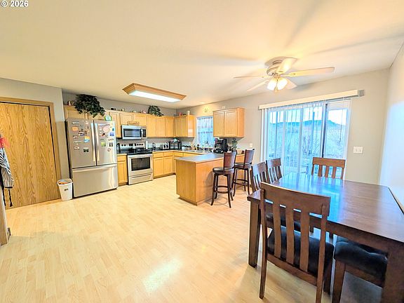 3rd image of 2407 E O Ave