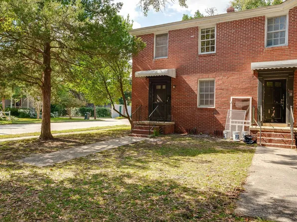 1 Riverside Dr APT A, Charleston, SC 29403