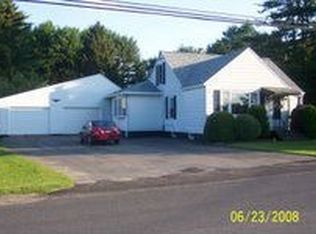 612 McQueen Rd, Amsterdam, NY 12010