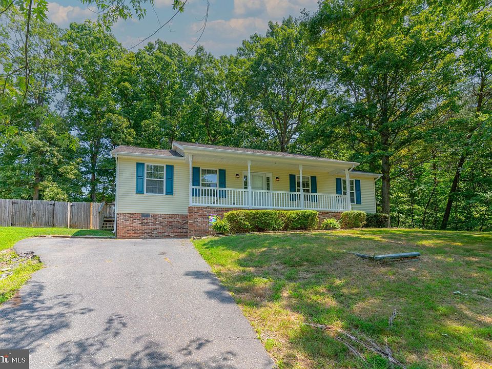1st image of 35985 Army Navy Dr