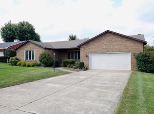 2074 Coldspring Dr, Lancaster, OH 43130