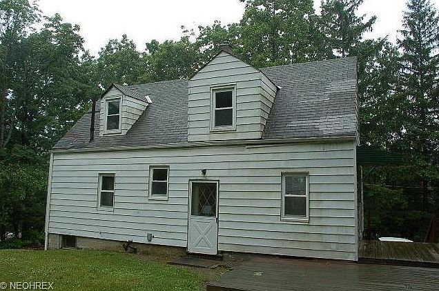 1st image of 210 Chestnut Ave