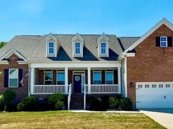 7111 Conrad Farm Rd, Pfafftown, NC 27040