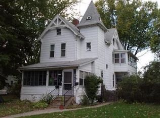 24 Taylor St, South Hadley, MA 01075