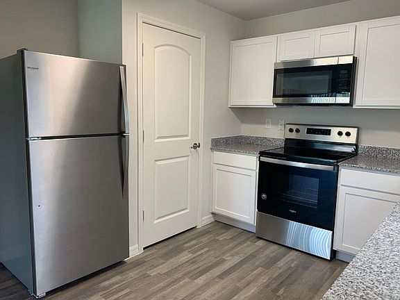 5th image of 705 Gila Dr
