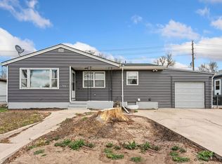 147 Ahrens Ave, Cheyenne, WY 82007