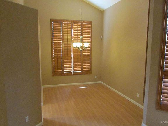 4th image of 706 N Lona Ct