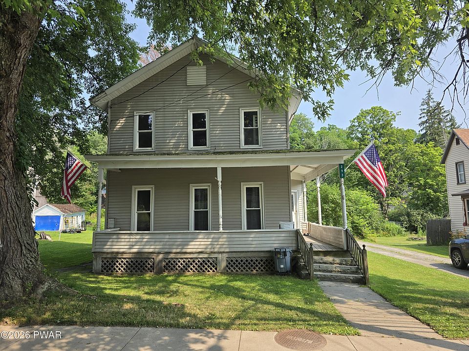 1st image of 293 Jackson St