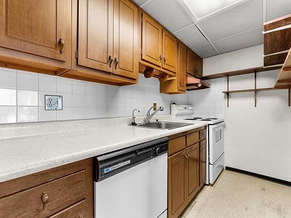 2nd image of 2353 Massachusetts Ave APT 73
