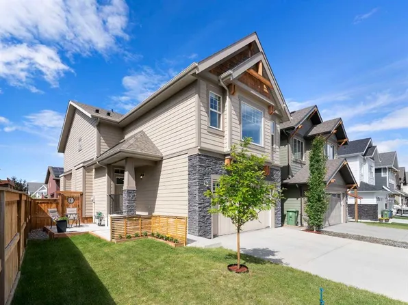 264 S Riviera Way, Cochrane, AB T4C 0Z2