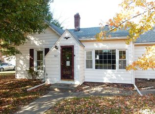 901 E Washington St, Riverton, IL 62561