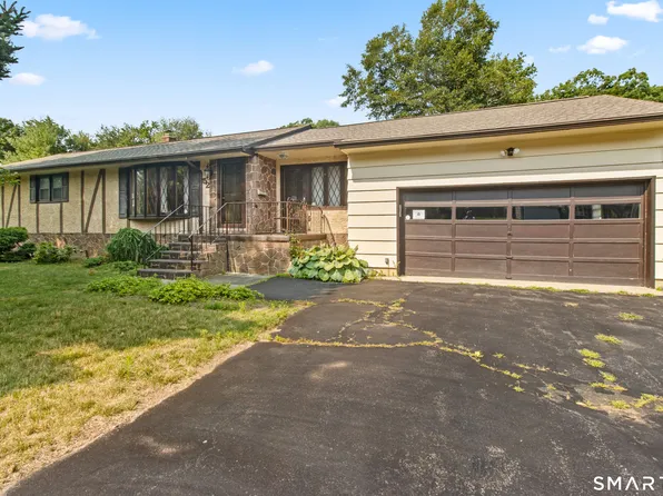 52 Grove Road, North Haven, CT 06473