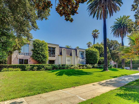 2nd image of 740 S Orange Grove Blvd APT 5