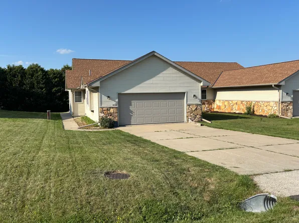 W1148 Marietta Ave, Ixonia, WI 53036