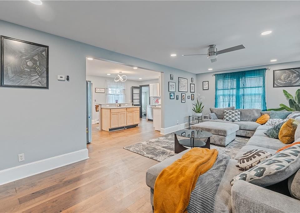 77 Sunset Ave Providence, RI, 02909 Apartments for Rent Zillow