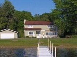 62399 41st St, Paw Paw, MI 49079
