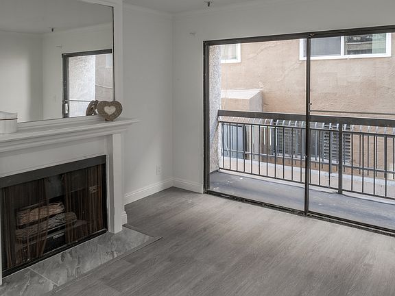 2nd image of 1520 N Vista St APT 101