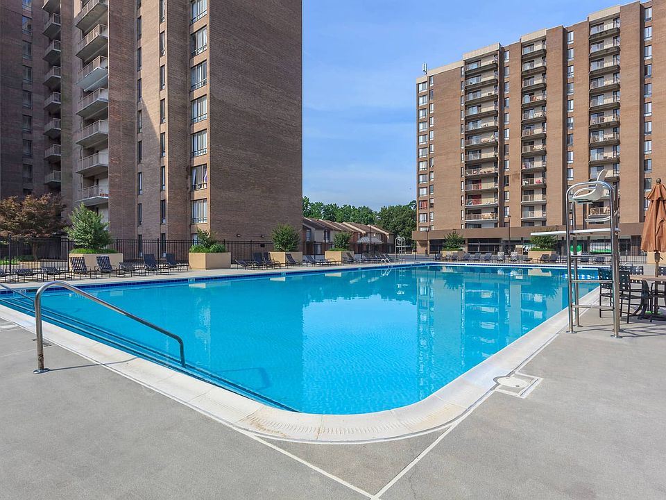 Circle Towers - 9335 Lee Hwy Fairfax VA | Zillow