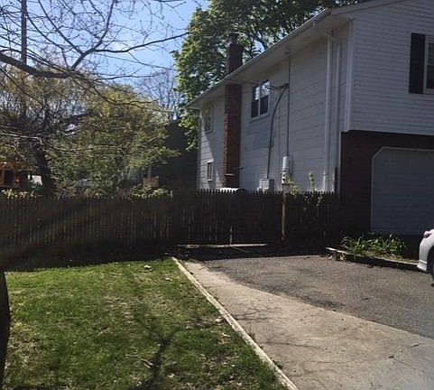 2nd image of 224 Tremont Ave