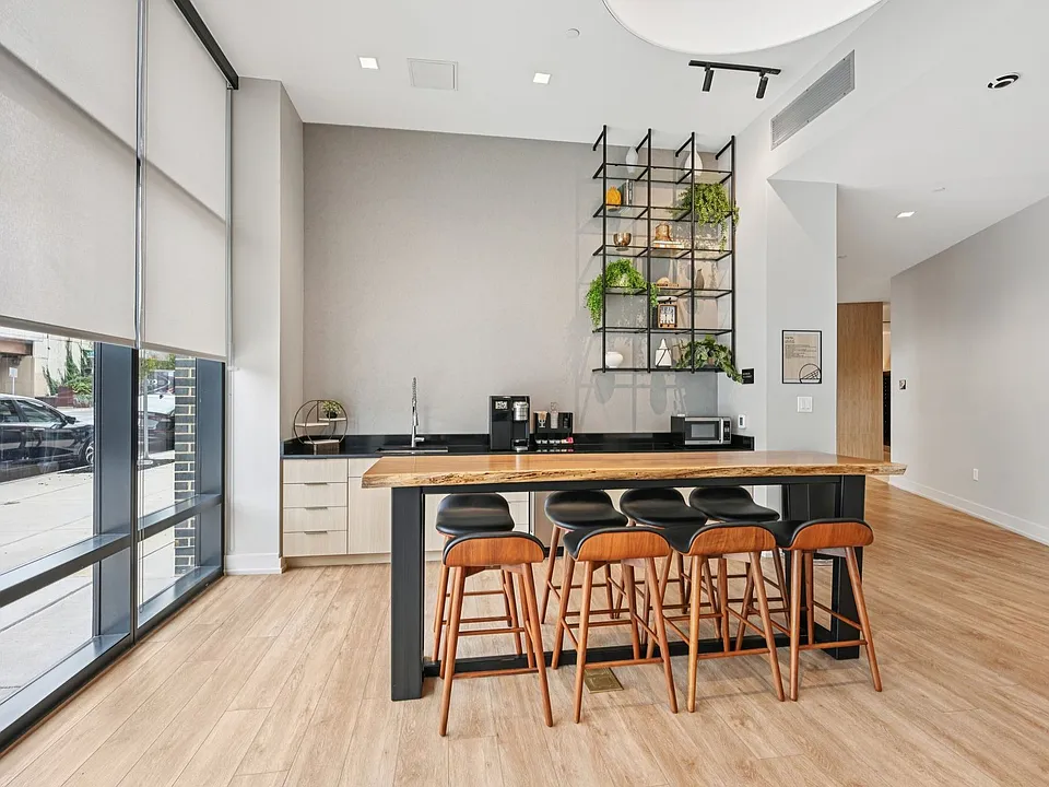The Keystone Apartments