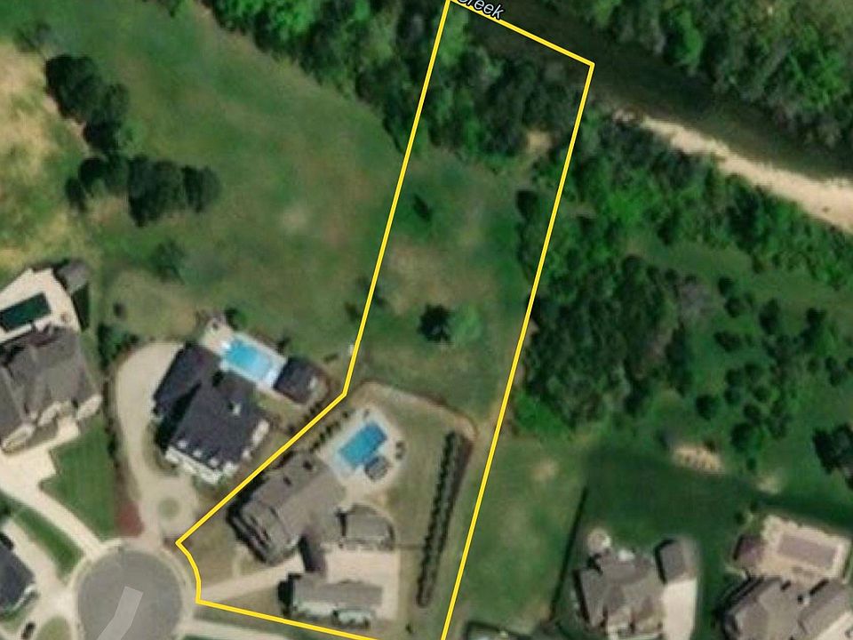 1st image of 1128 Julian Way