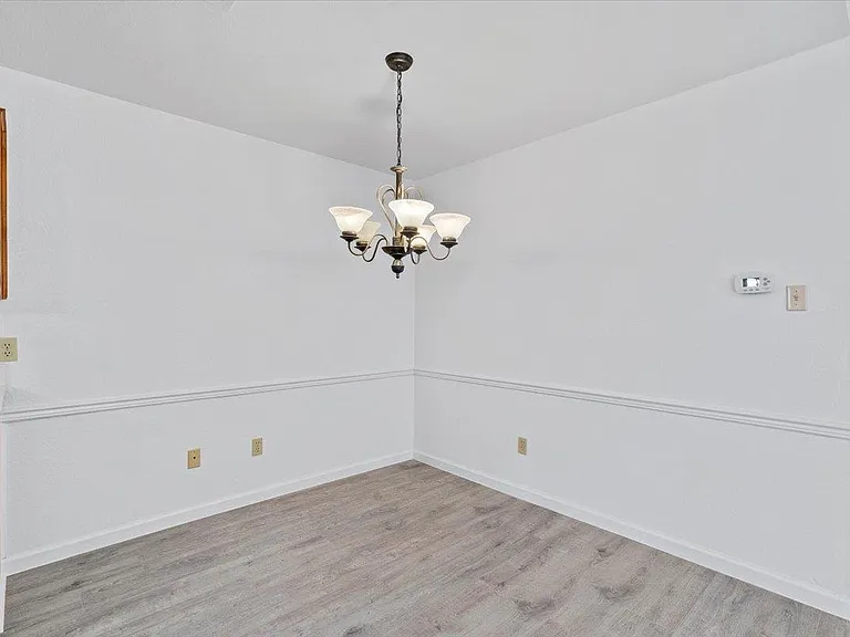 1312 Zephyr Ln — Photo 7
