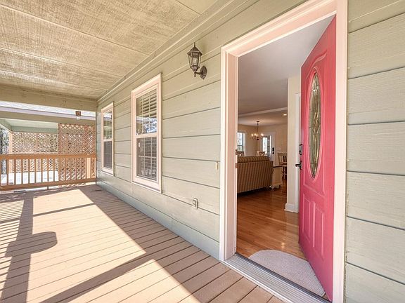 3rd image of 6129 Ruth Dr