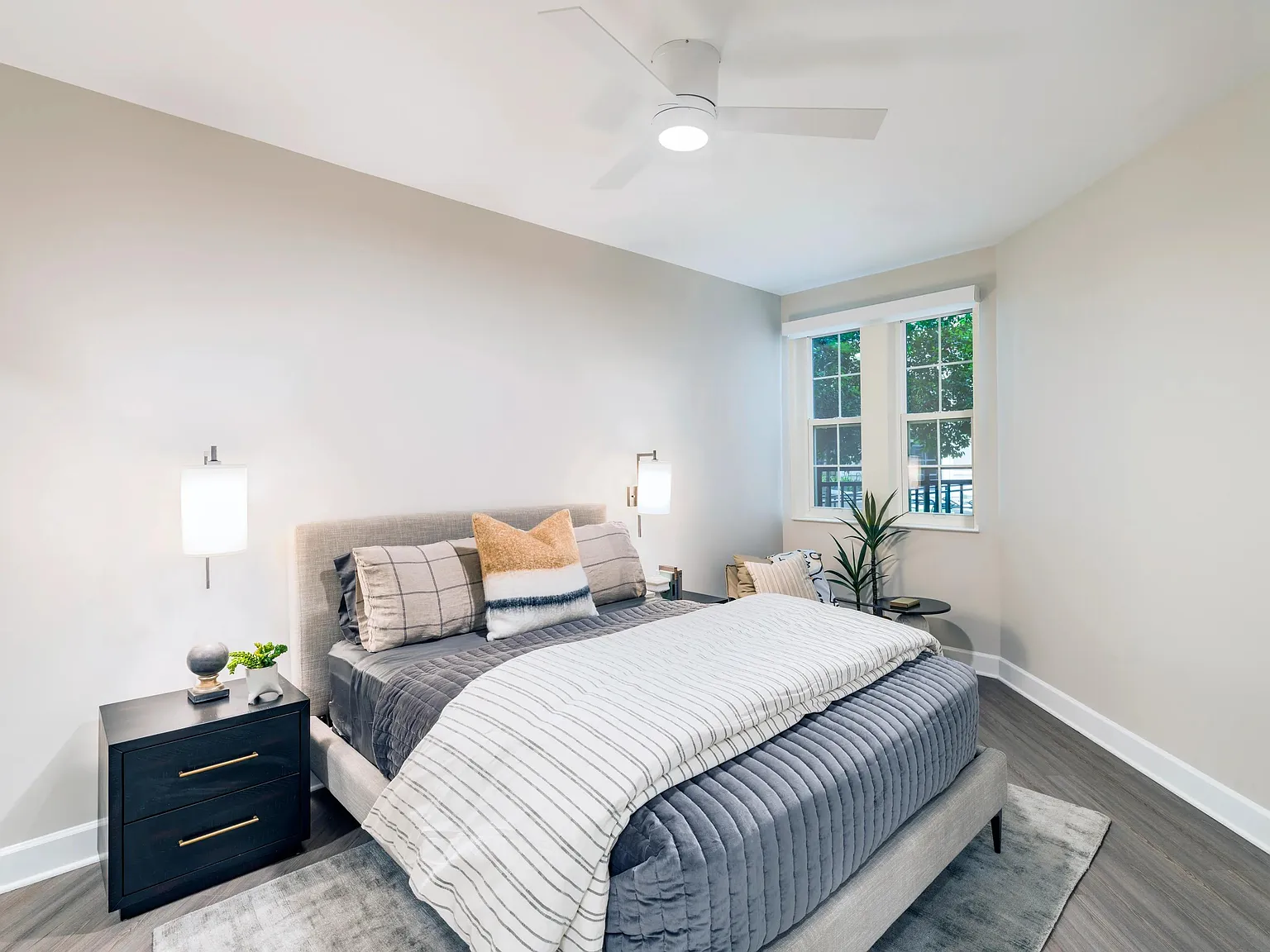 Modera Waugh — Photo 4