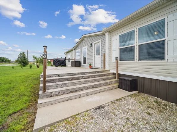 33673 S 4212th Rd, Inola, OK 74036