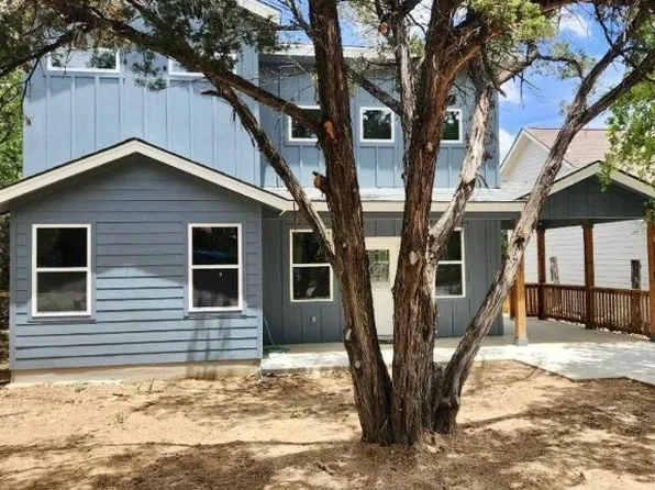 12 Wood Glen Dr, Wimberley, TX 78676