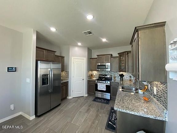 5th image of 2200 Tierra Nava St