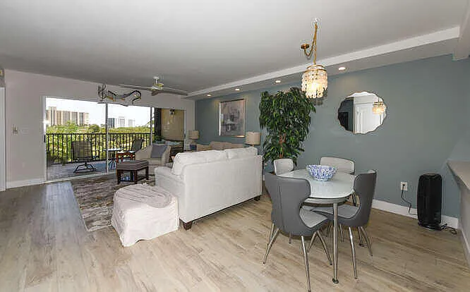 275 Palm Ave #C406 — Photo 11