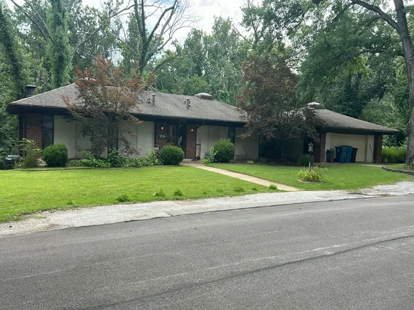 2320 Fairview Dr, Alton, IL 62002