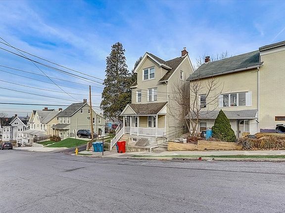 2nd image of 617 Carlton Ave #0