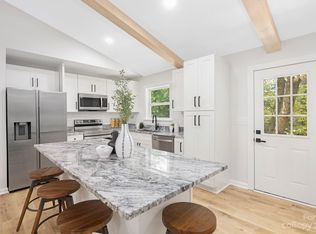 801 McLaughlin Dr, Charlotte, NC 28212